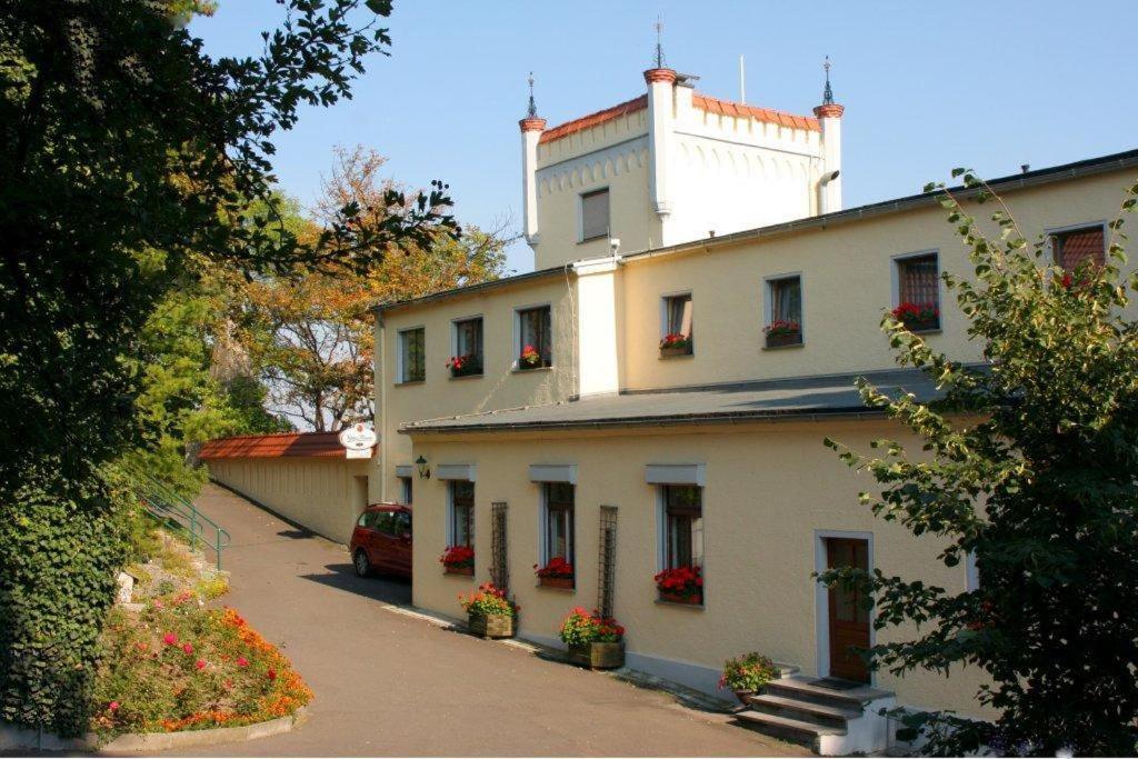 Berghotel Wilhelmsburg Bad Kosen Eksteriør billede